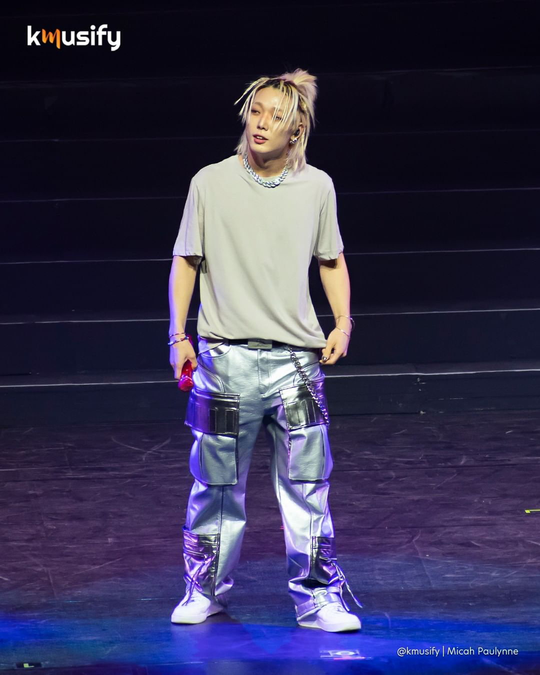 Recent activity shot of BOBBY (iKON)