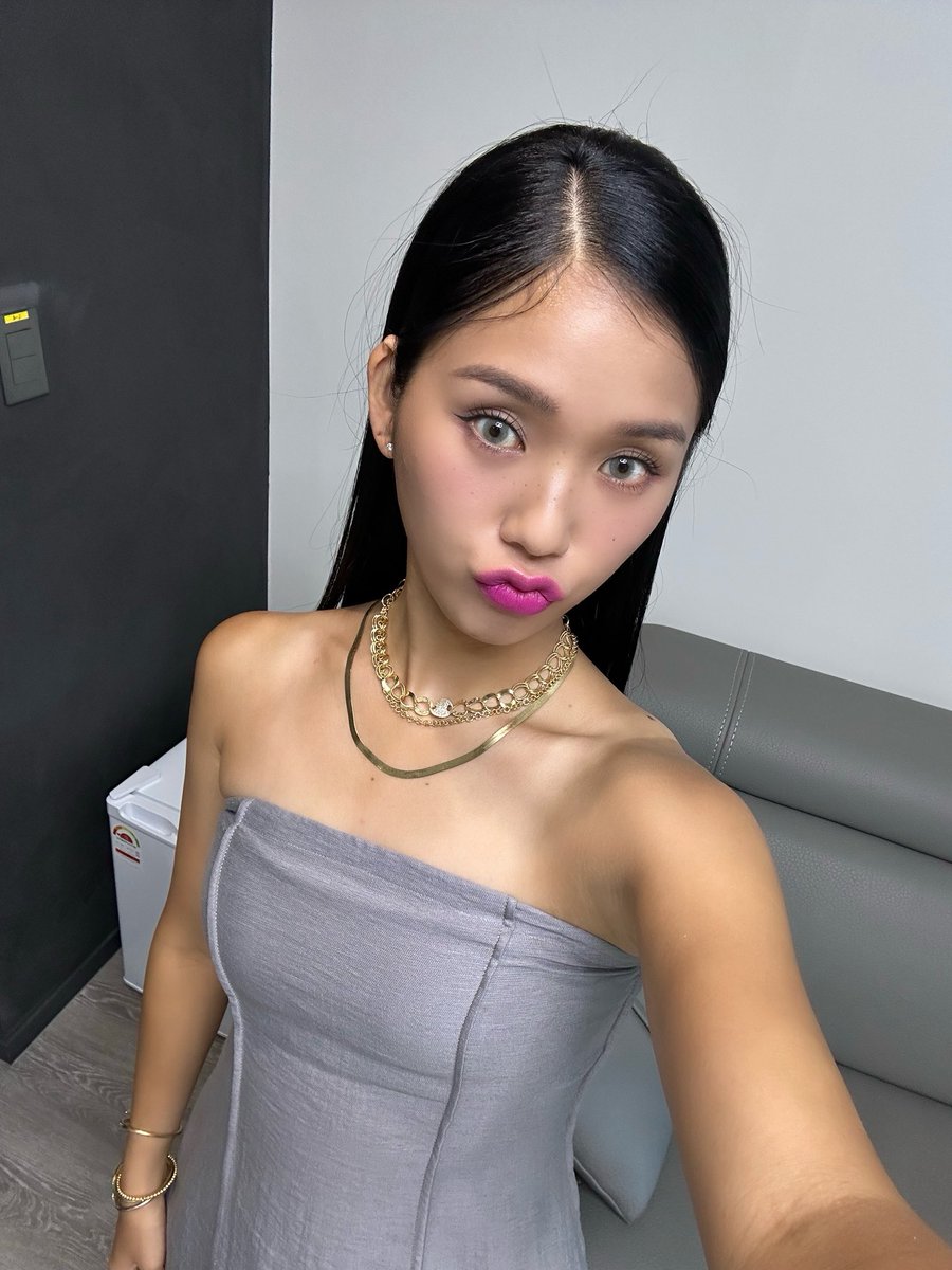 오마이걸의 비하인드 컷