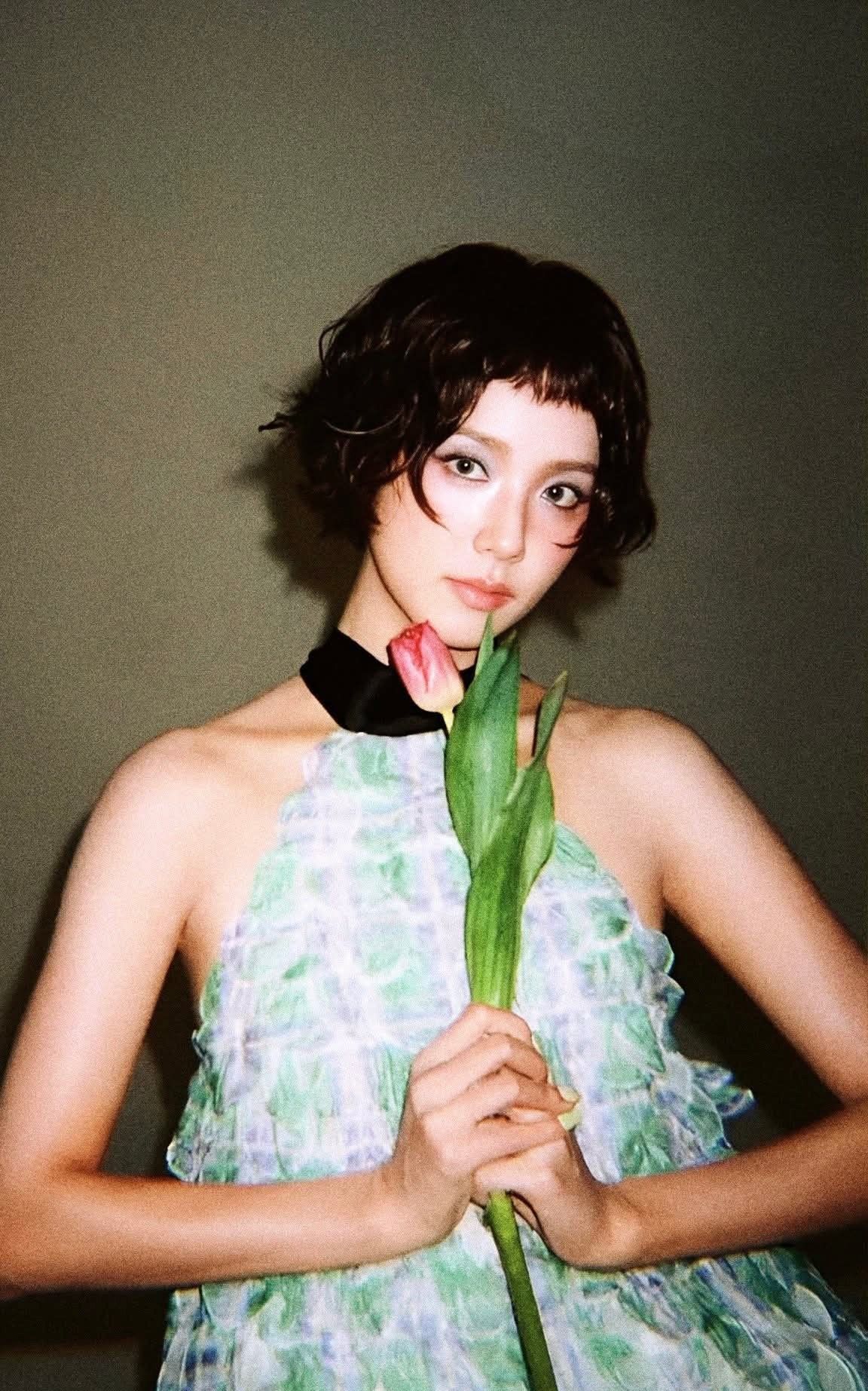 Latest photo of Jisoo (BLACKPINK)