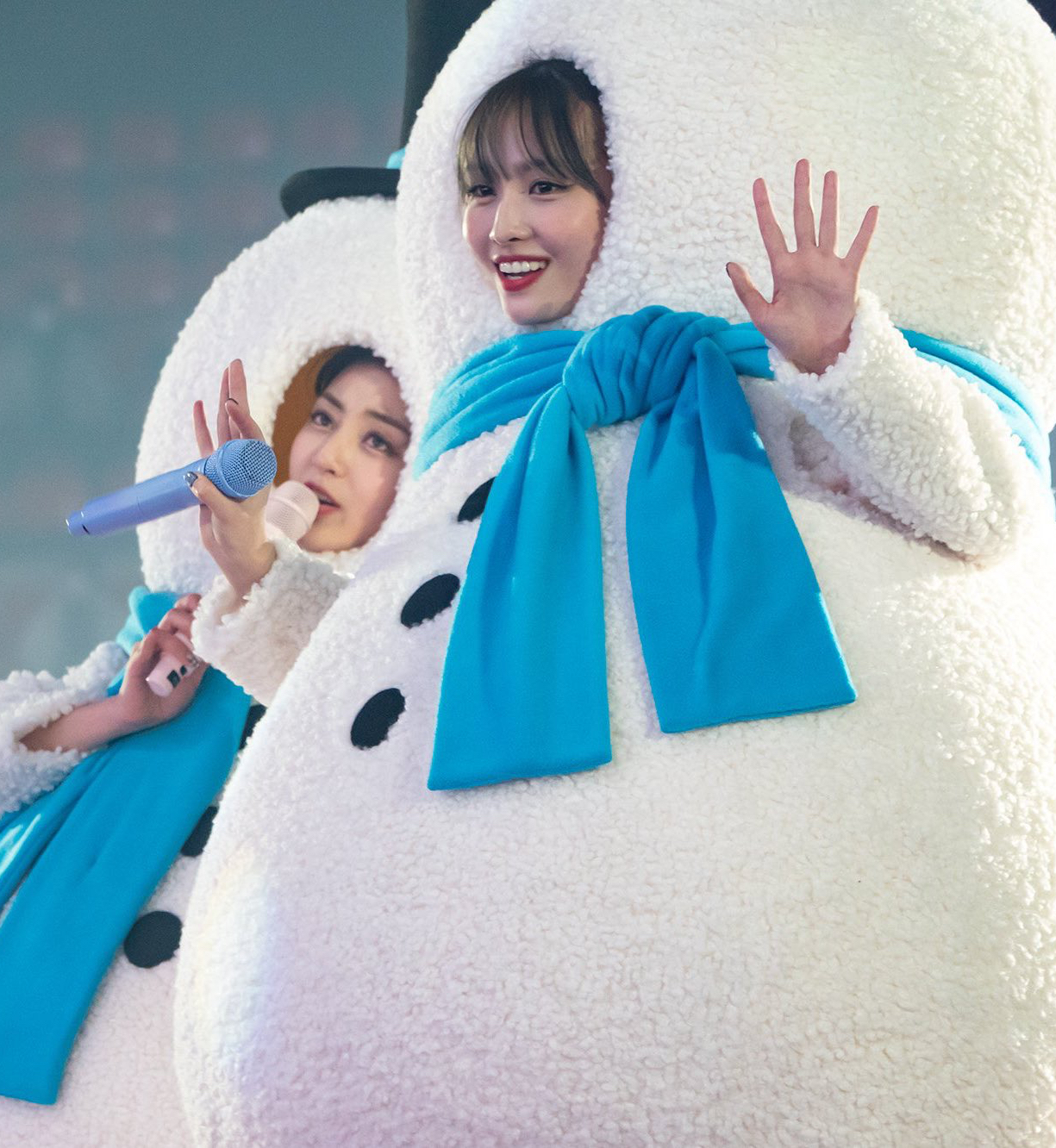 Foto terbaru Momo (TWICE)