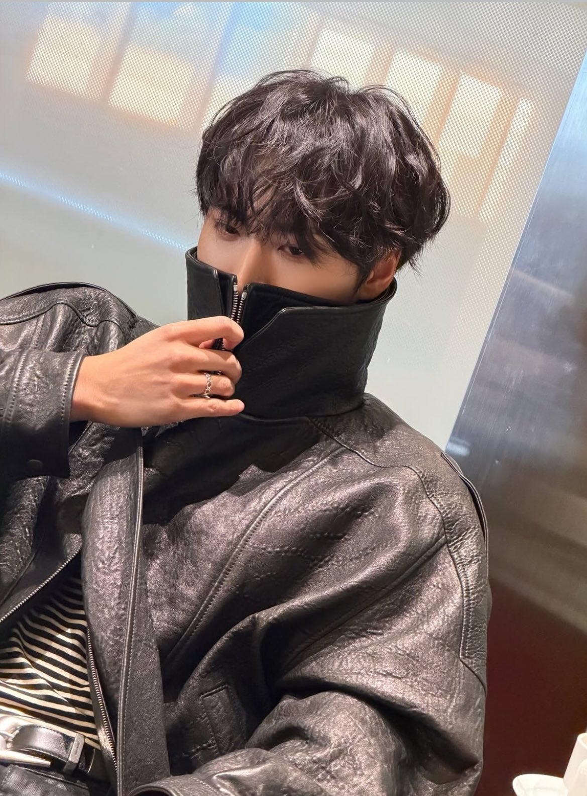 Behind-the-scenes cut of Seonghwa (ATEEZ)