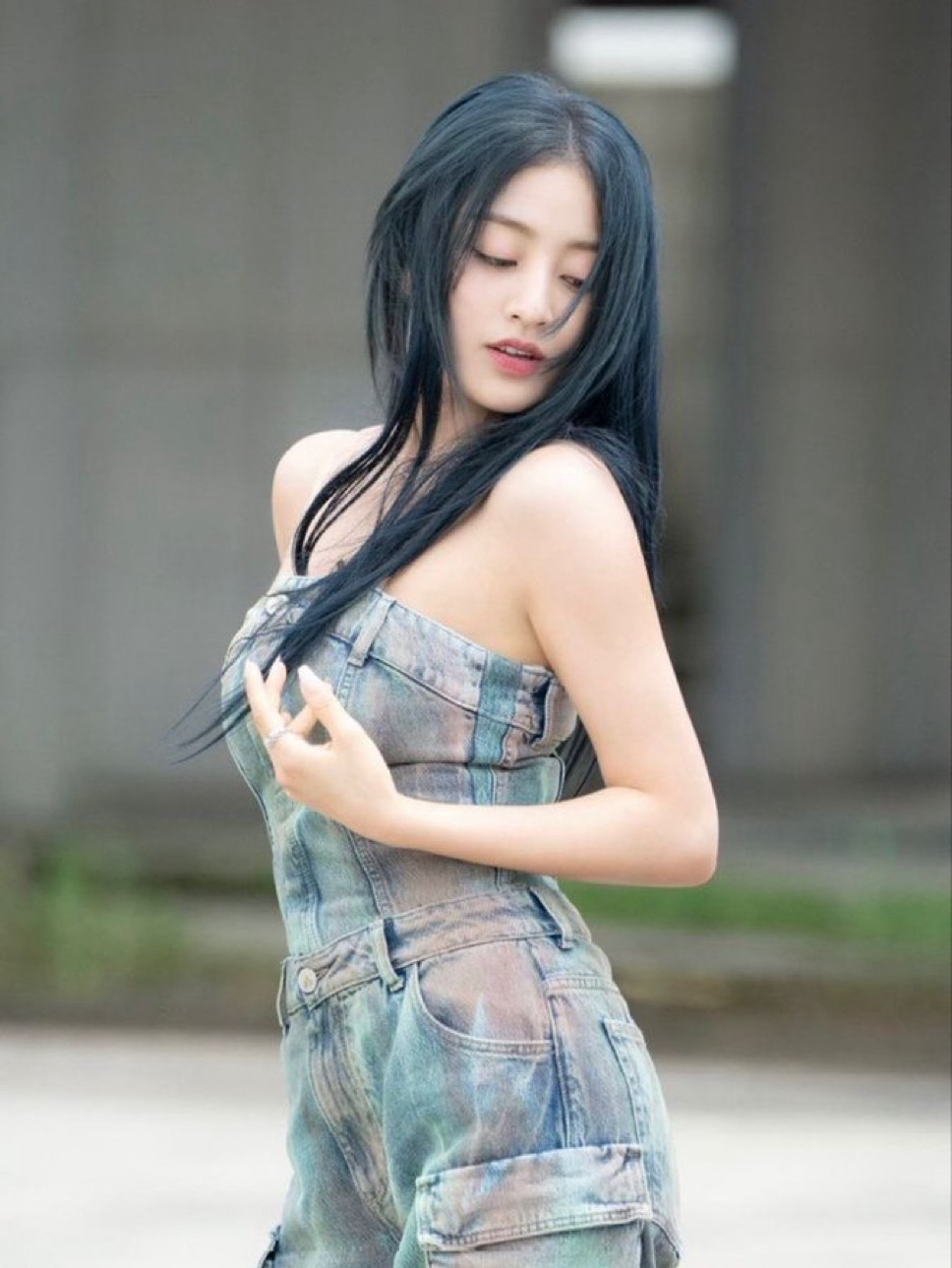 Latest photo of Jihyo (TWICE)