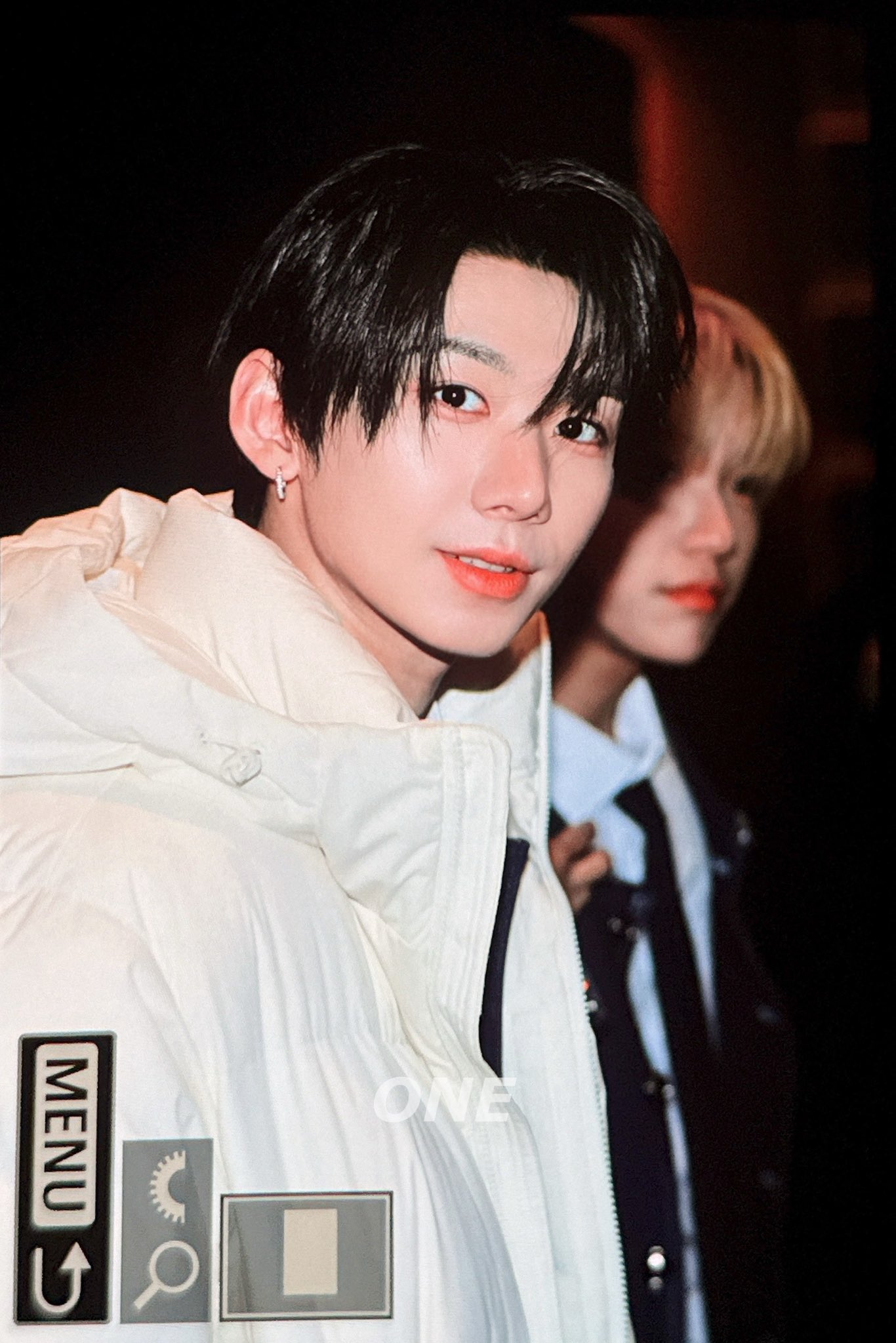 朴翰 (AHOF)的幕后花絮