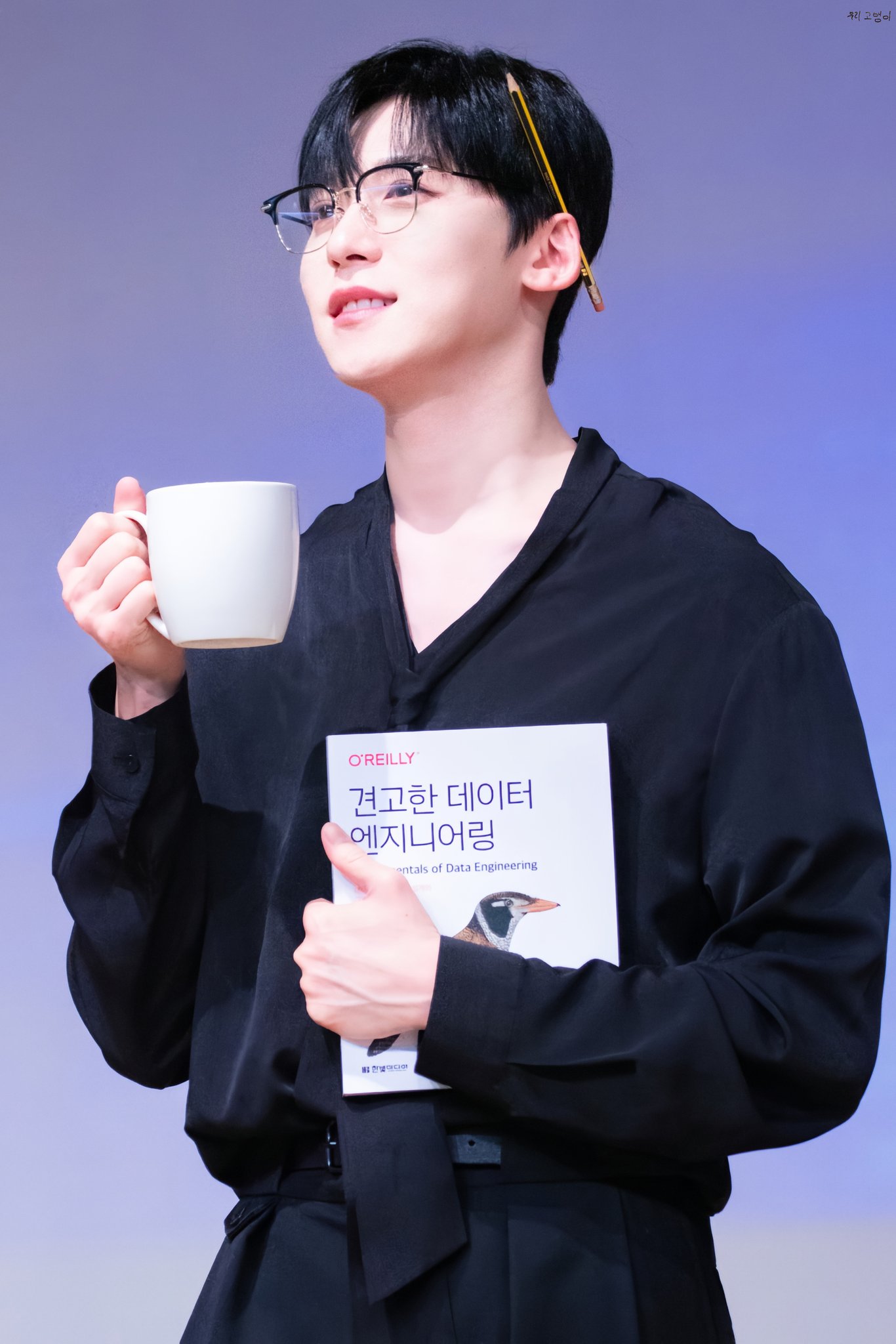 Recent activity shot of Keonhee (ONEUS)