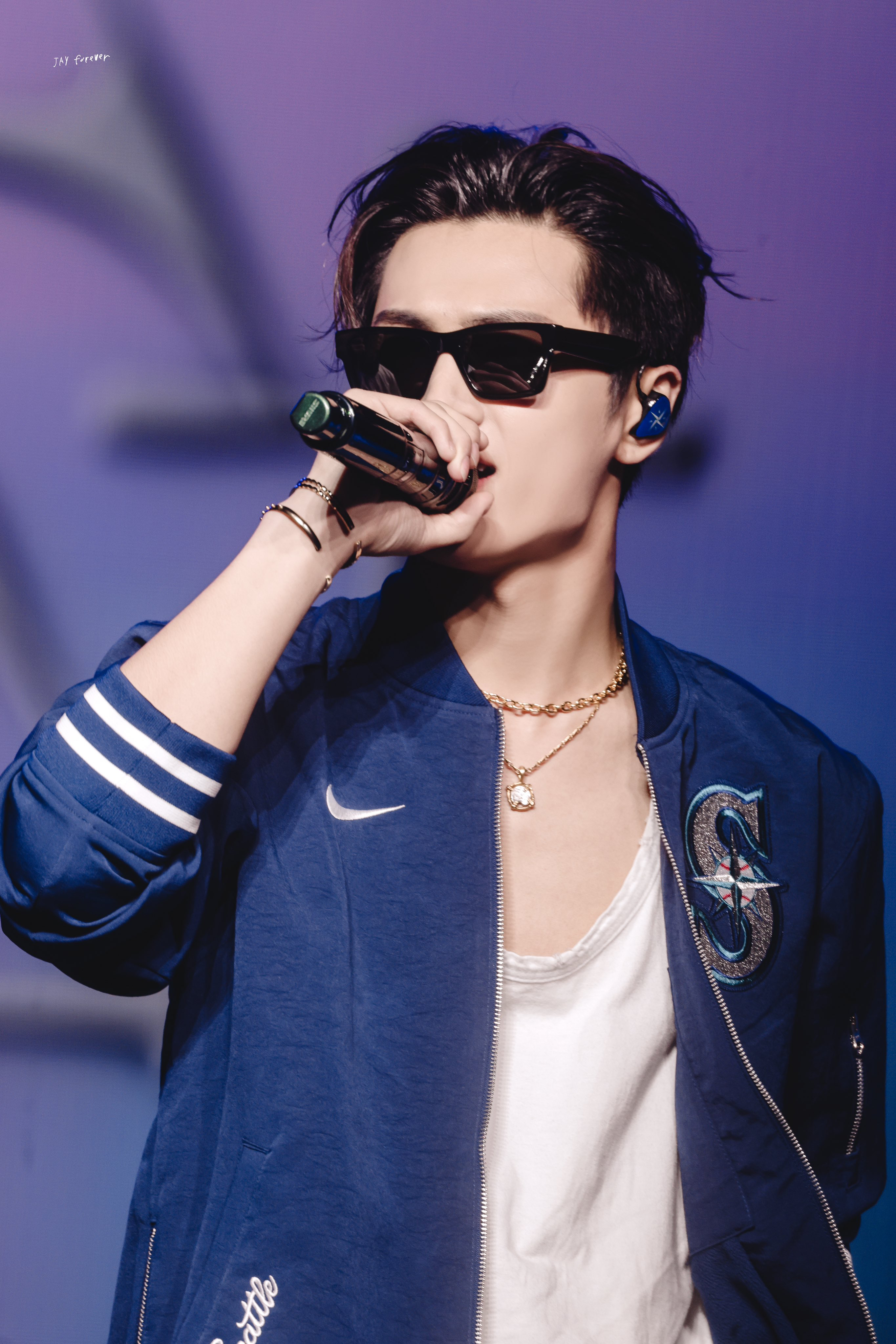 Foto aktivitas terbaru Jay (ENHYPEN)