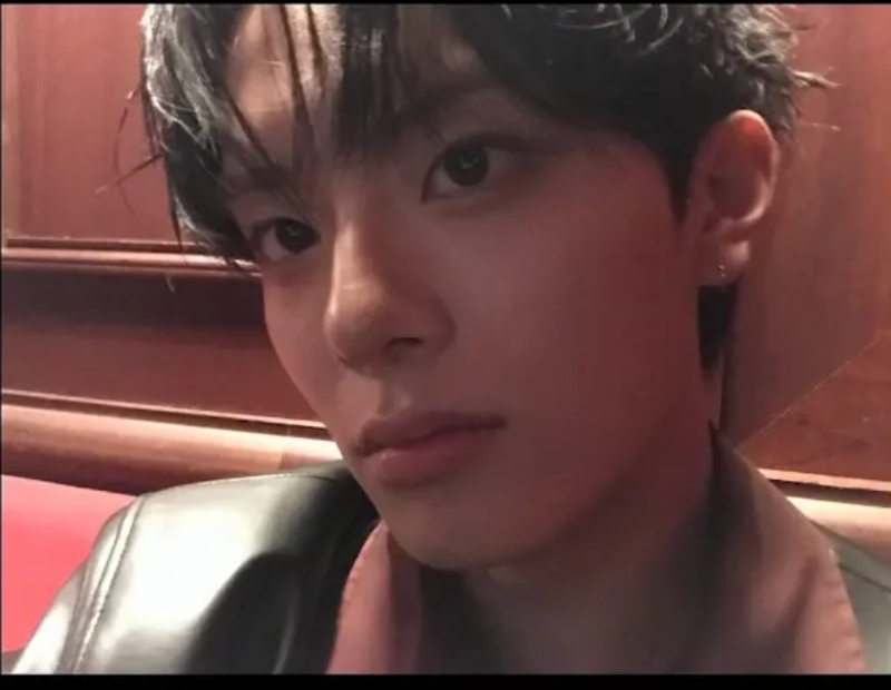 Behind-the-scenes cut of Kangmin (VERIVERY)