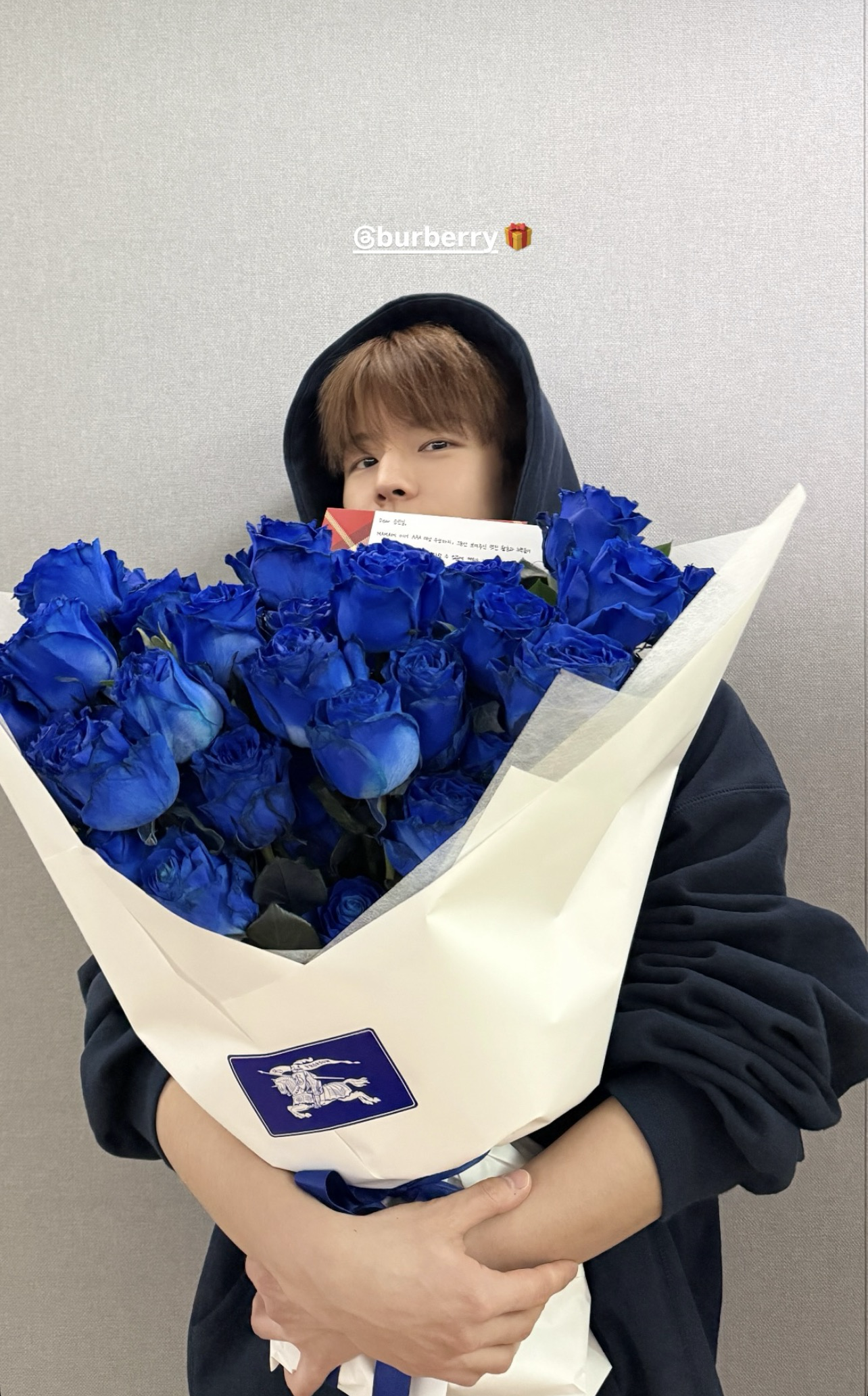 Behind-the-scenes cut of Seungmin (Stray Kids)