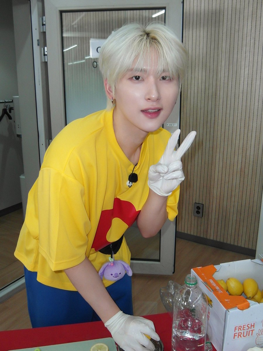 CRAVITY的最新照片