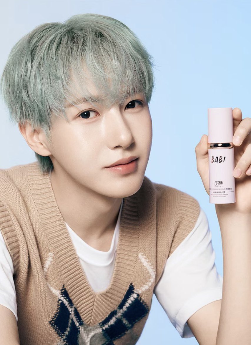 A moment captured by Renjun (NCT DREAM)'s fan