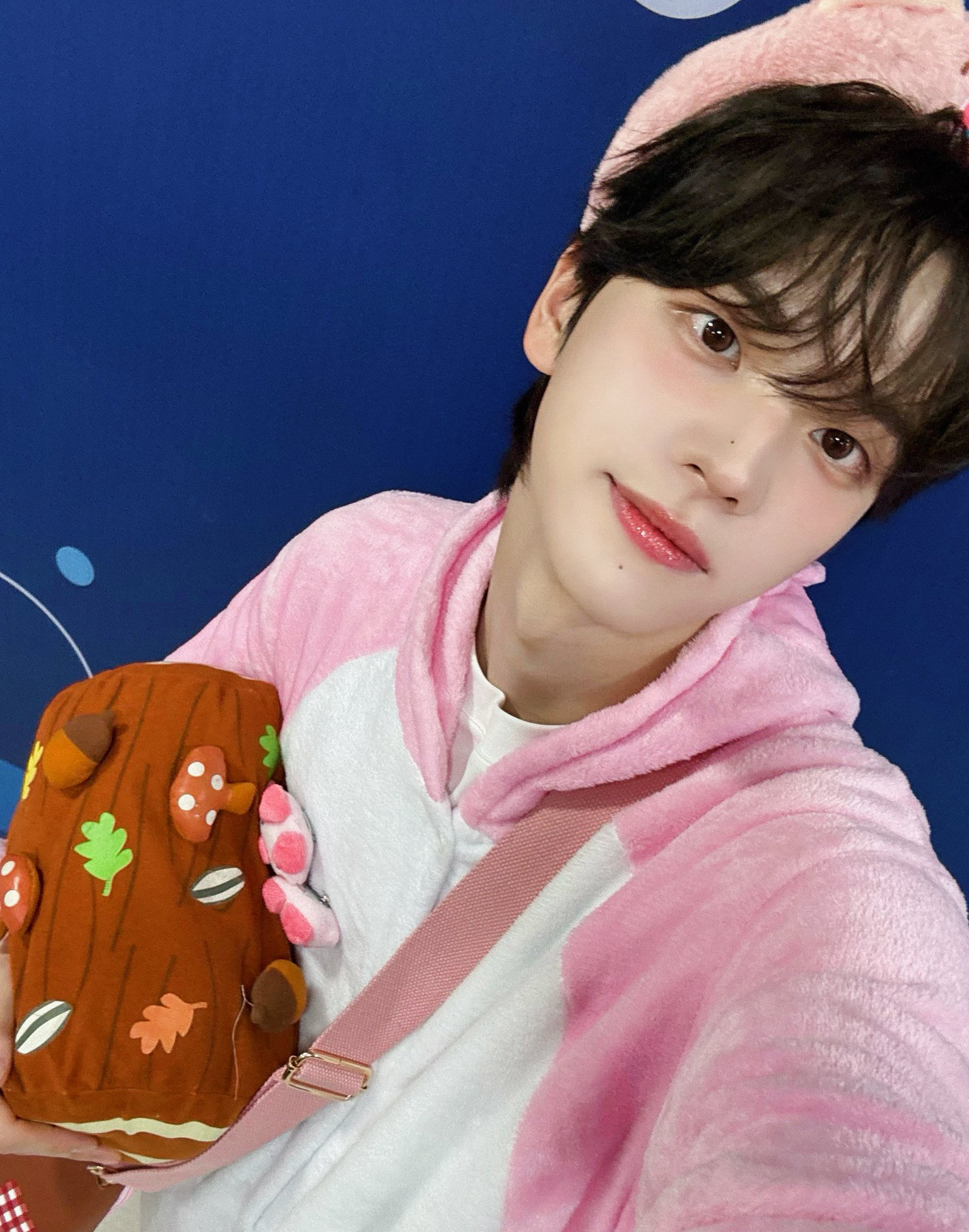 A moment captured by Shinyu (TWS)'s fan