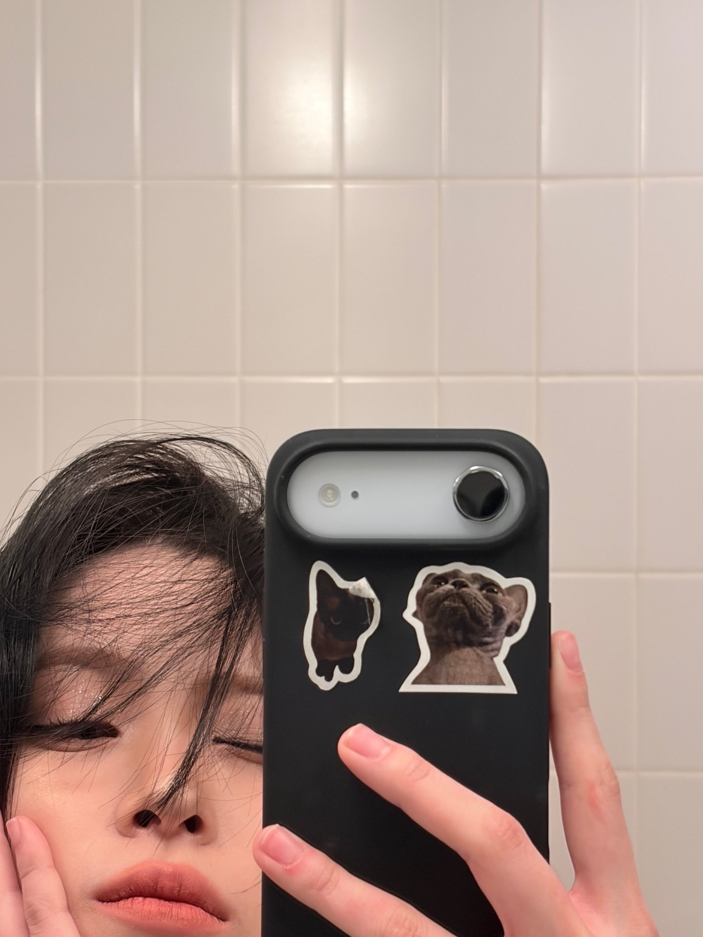 Behind-the-scenes cut of Ryujin (ITZY)