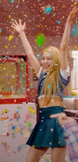 Mako (NiziU)粉丝拍下的瞬间