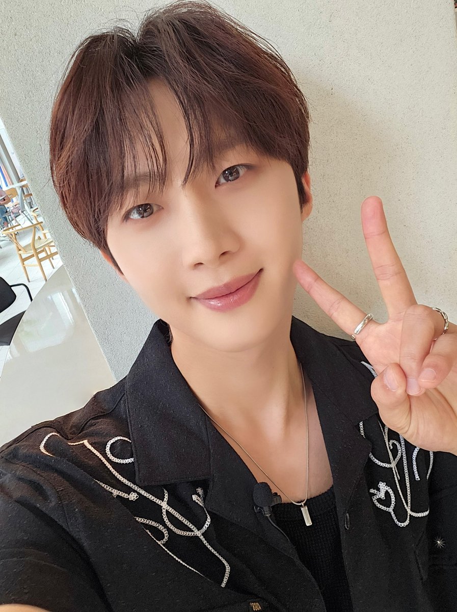 펜타곤 최근 활동샷