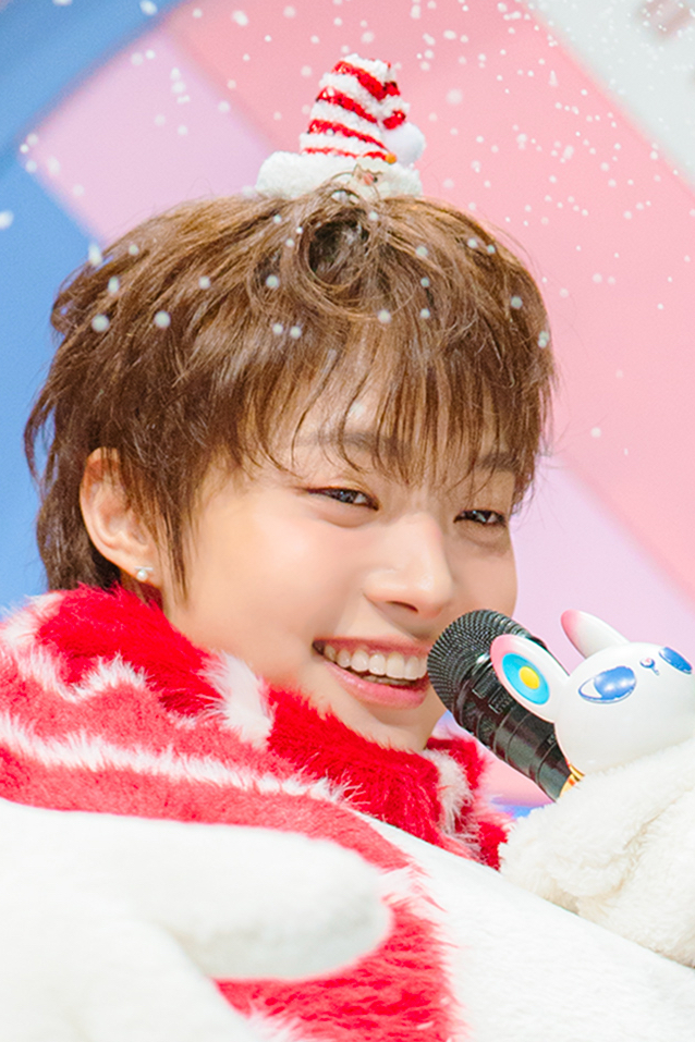 Latest photo of EJ (&TEAM)