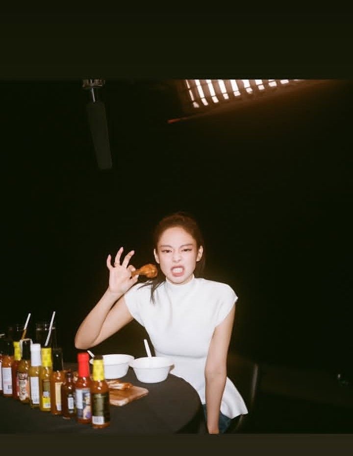 Jennie (BLACKPINK)粉絲拍下的瞬間