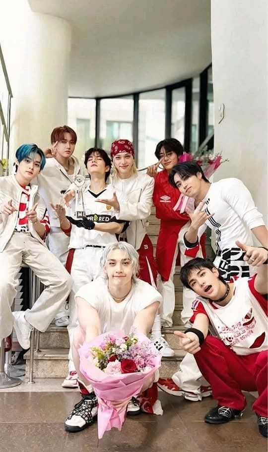 Fan-made special wallpaper for Stray Kids