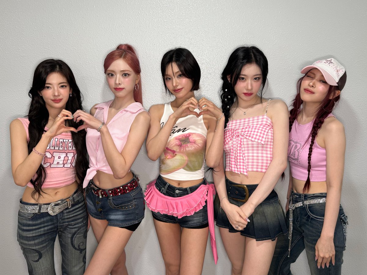Recent activity shot of ITZY