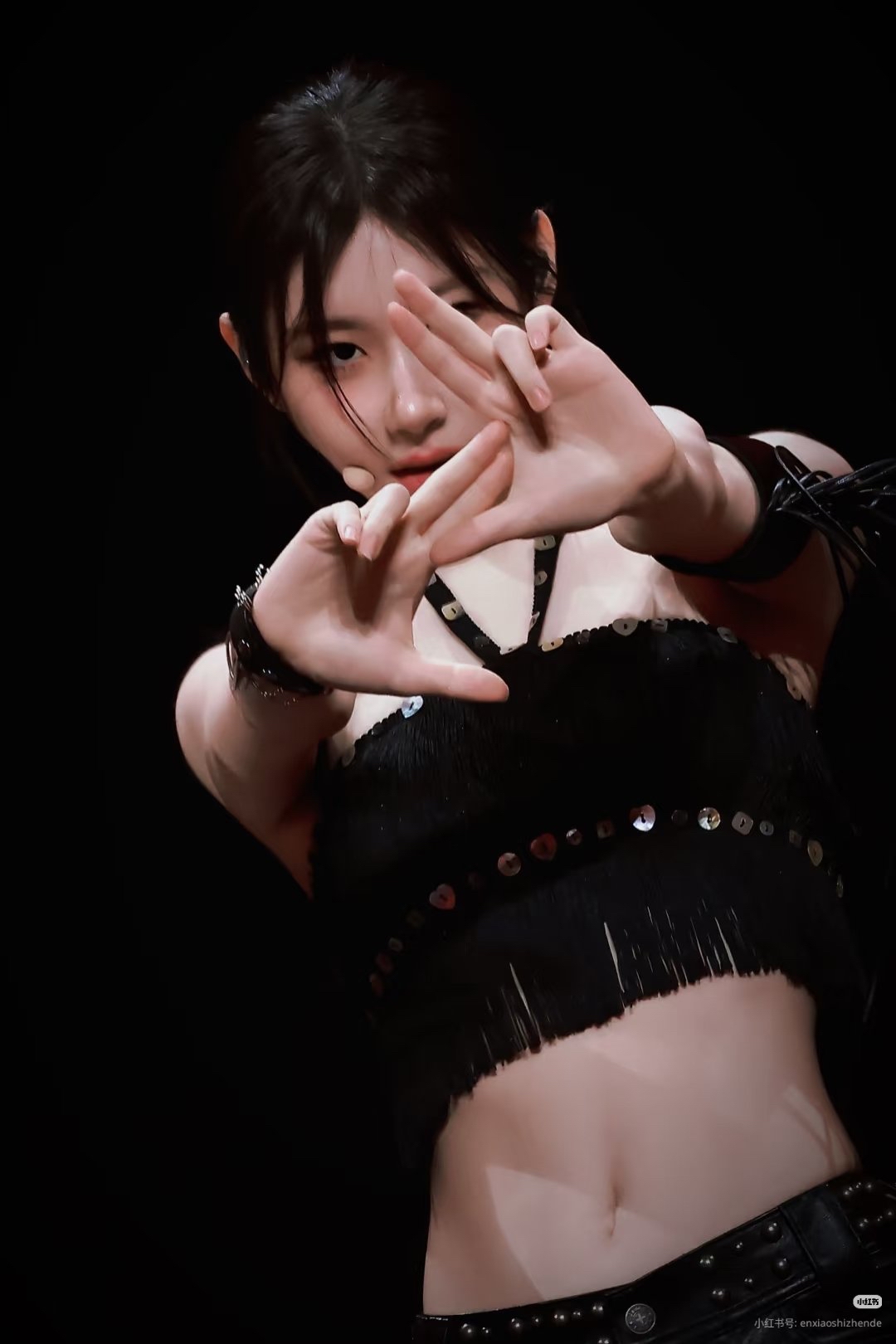 Behind-the-scenes cut of Chaeryeong (ITZY)