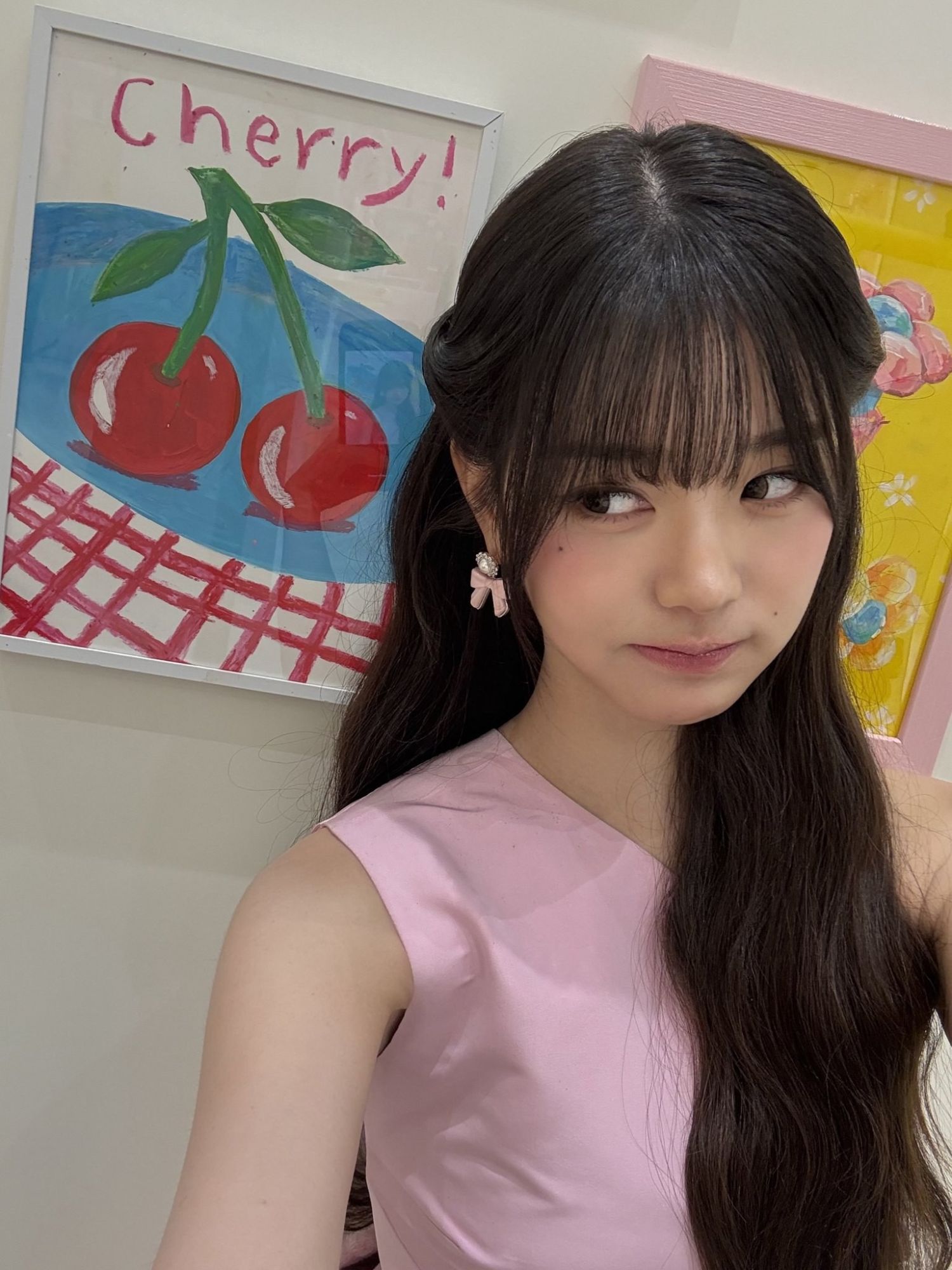Recent activity shot of Jang Wonyoung (IVE)