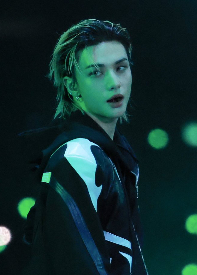 Behind-the-scenes cut of Hyunjin (Stray Kids)