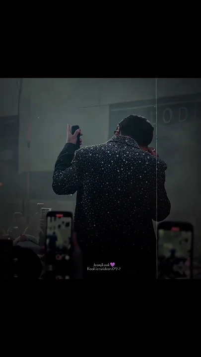 A heartfelt wallpaper shared by Jungkook (BTS)'s fans