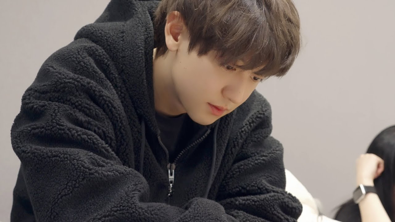 Latest photo of Chanyeol (EXO)