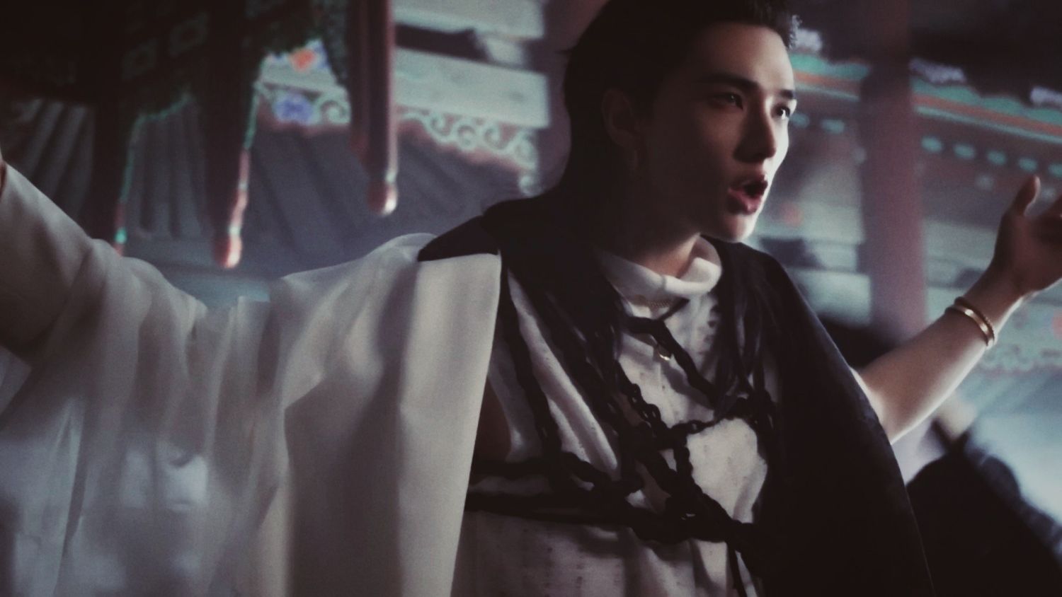 Recent activity shot of Hyunjin (Stray Kids)