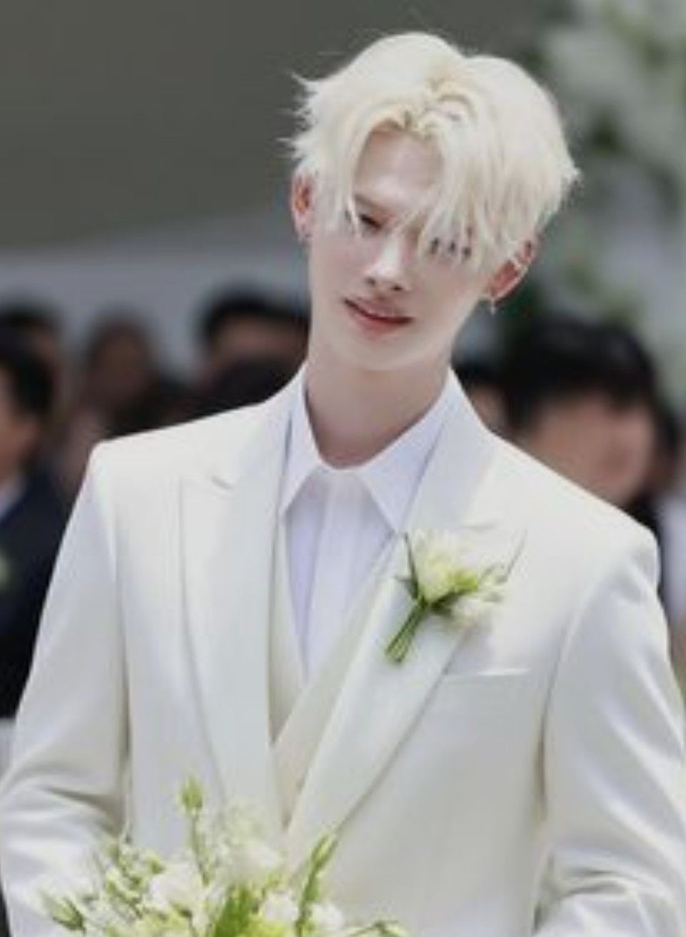 NI-KI (ENHYPEN)的最新照片