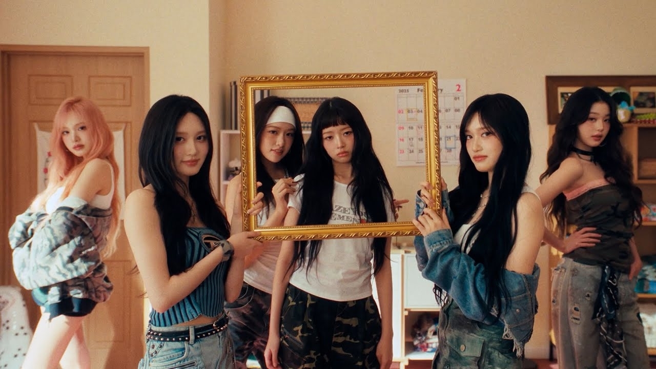 A moment captured by An Yujin (IVE)'s fan