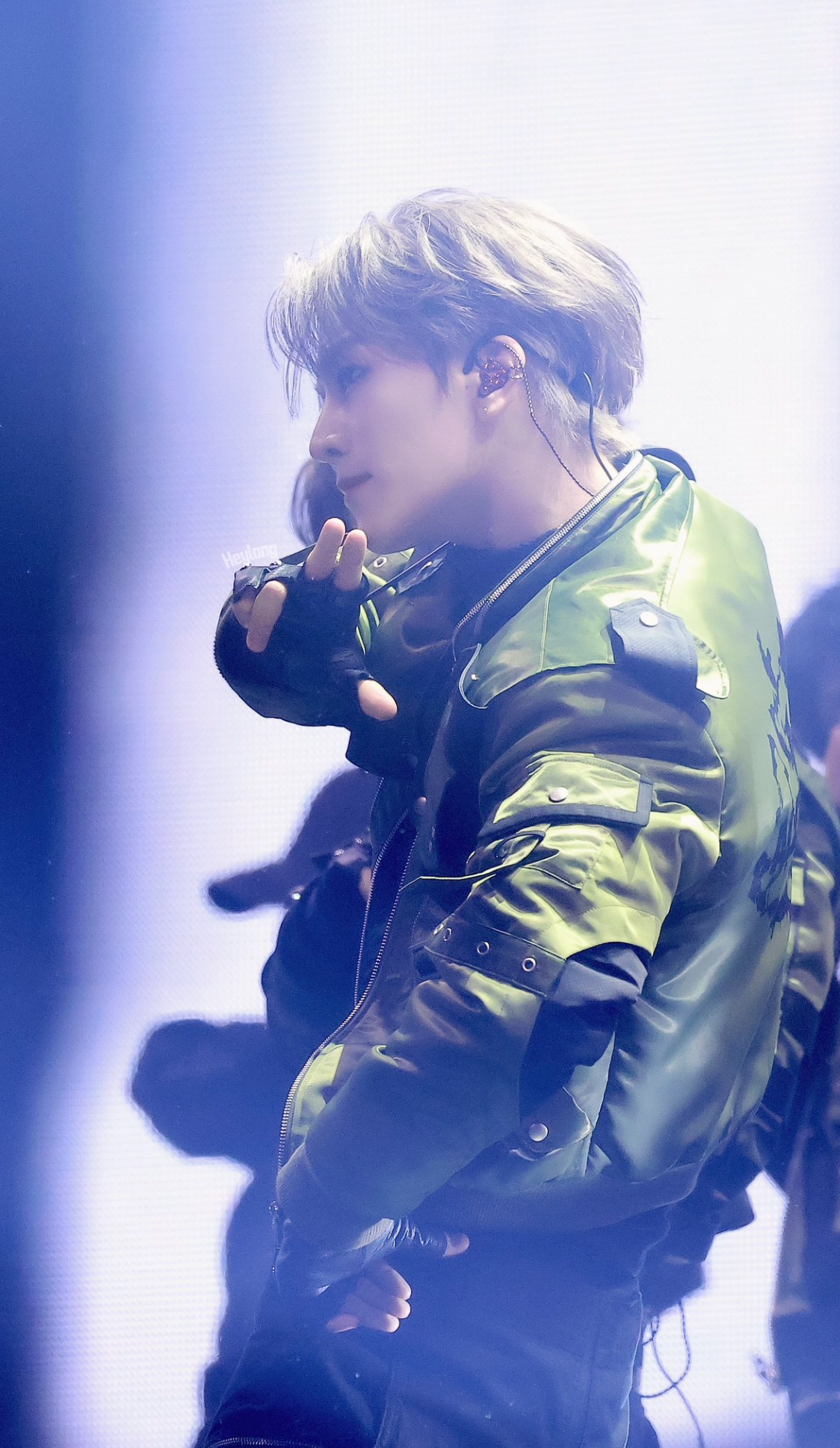 Latest photo of He Xinlong (ALPHA DRIVE ONE)