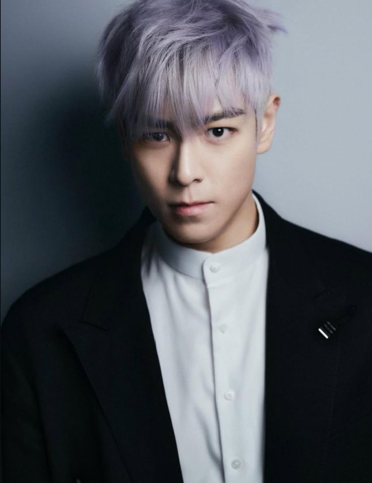 Behind-the-scenes cut of T.O.P