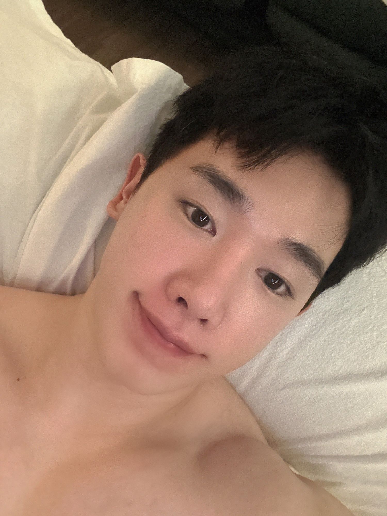 A moment captured by Wonho's fan
