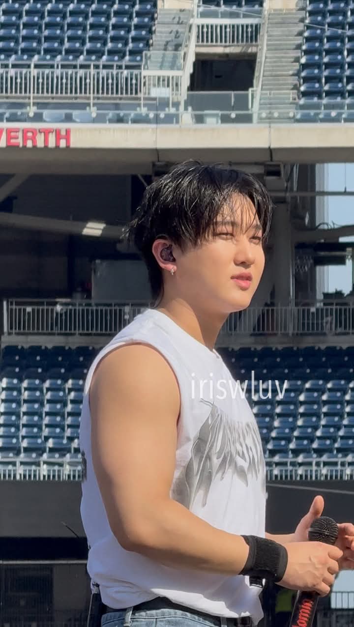 A moment captured by Changbin (Stray Kids)'s fan