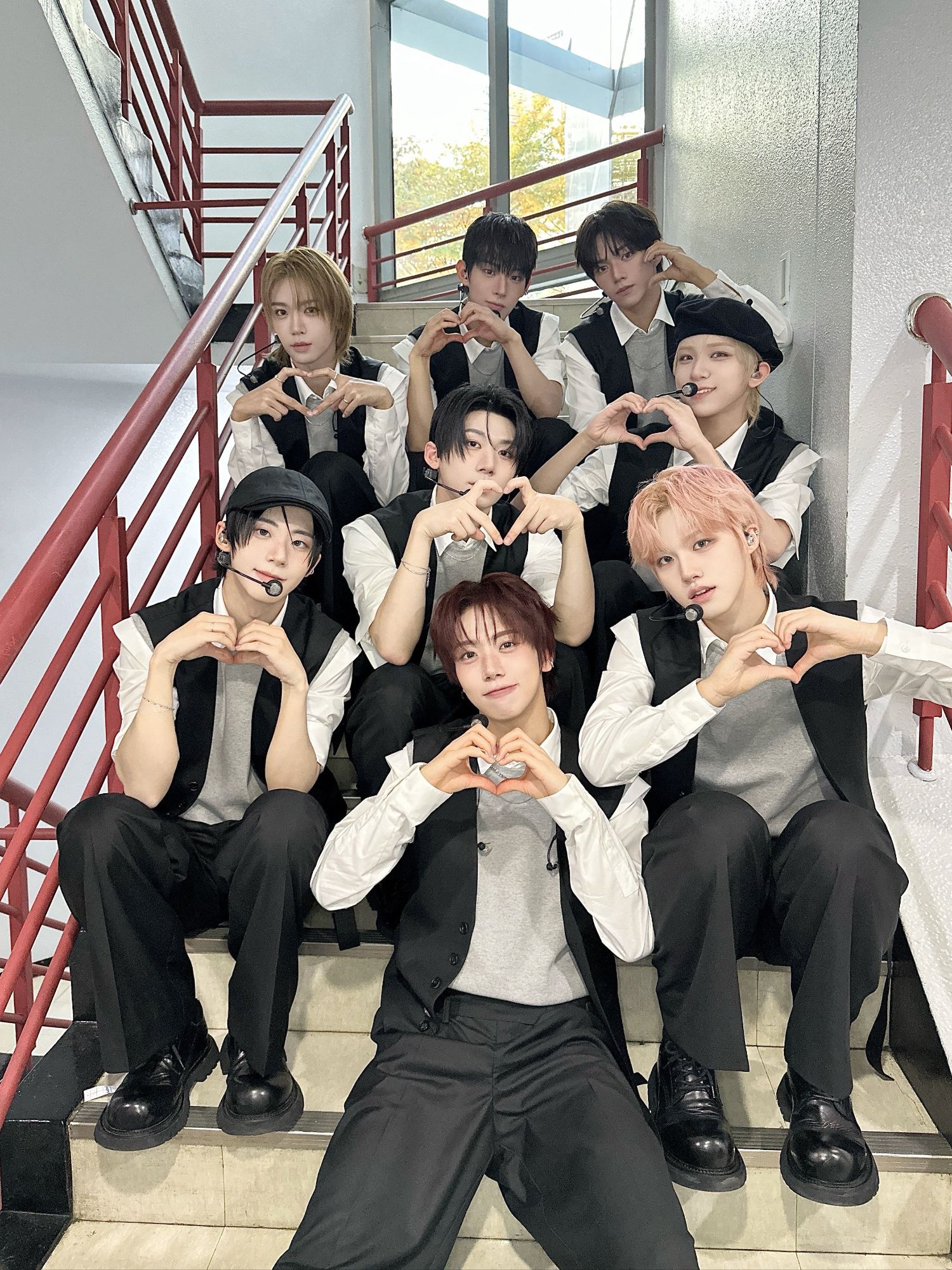 Recent activity shot of JL (AHOF)