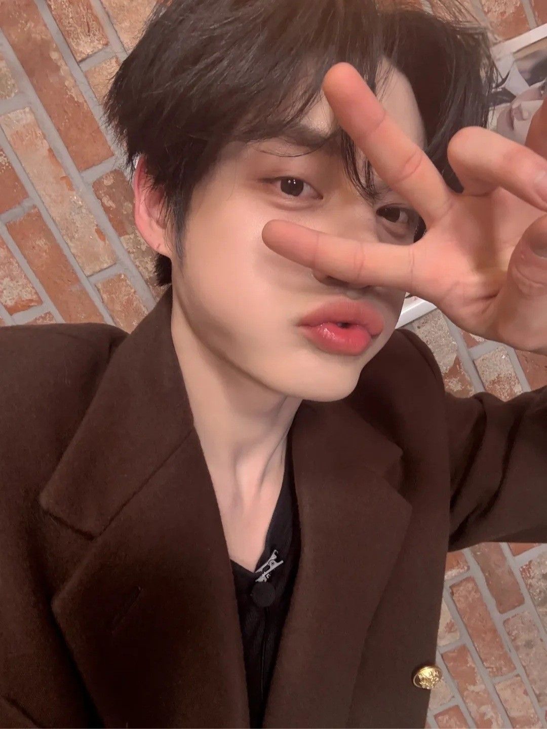 金地雄 (ZEROBASEONE)的最新活动照片