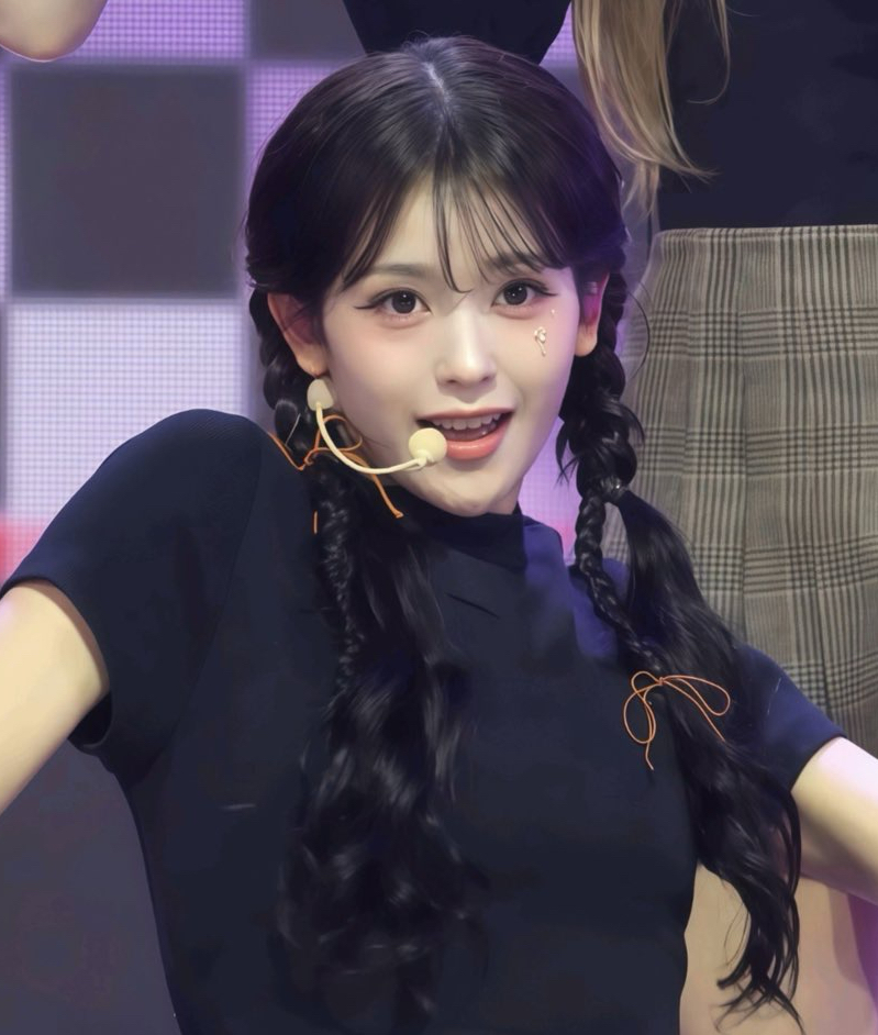 Recent activity shot of Ishii Ran (ME:I)