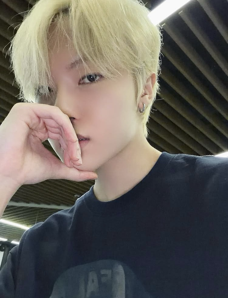Latest photo of Junghoon (Xikers)