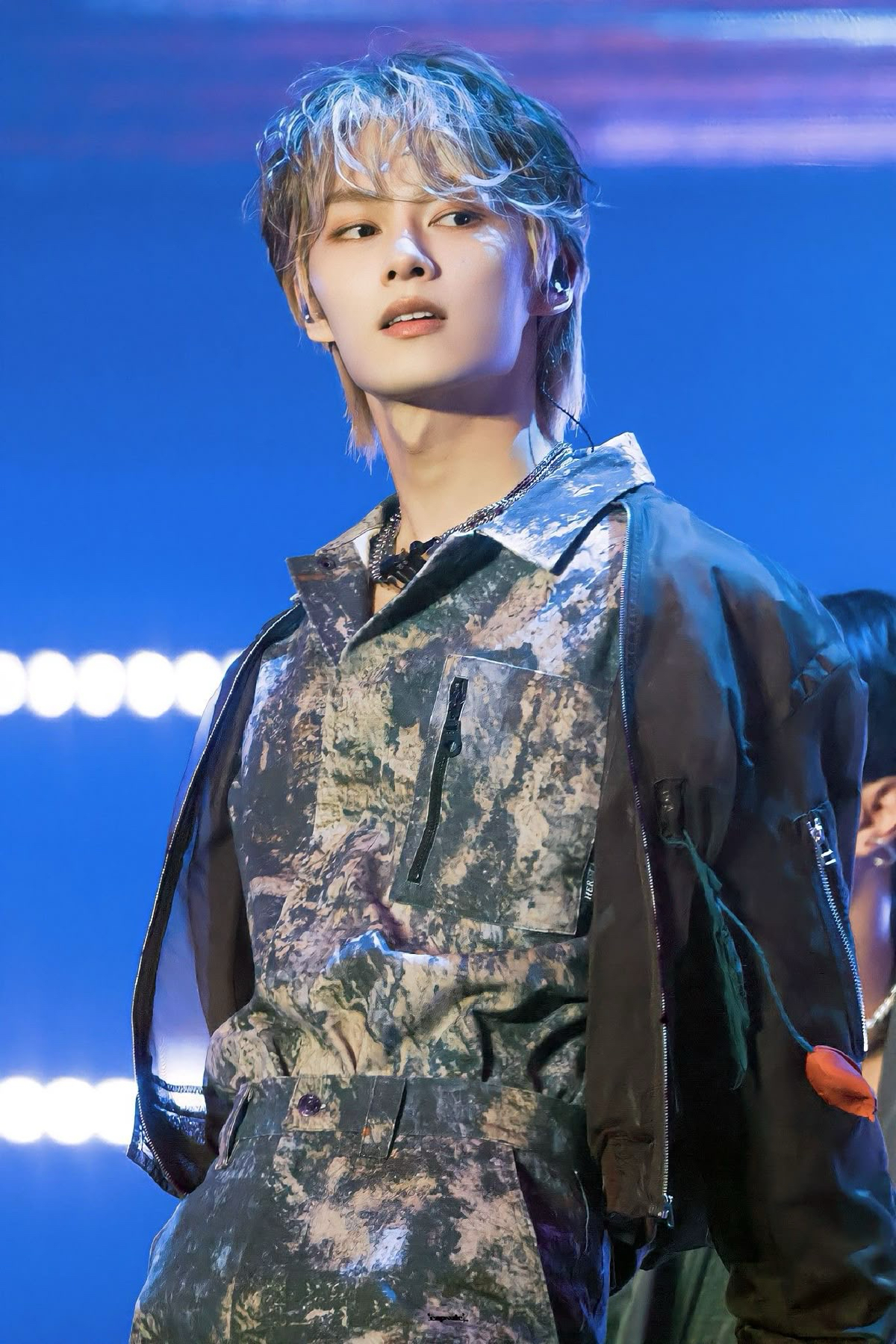 Jun (SEVENTEEN)的最新照片