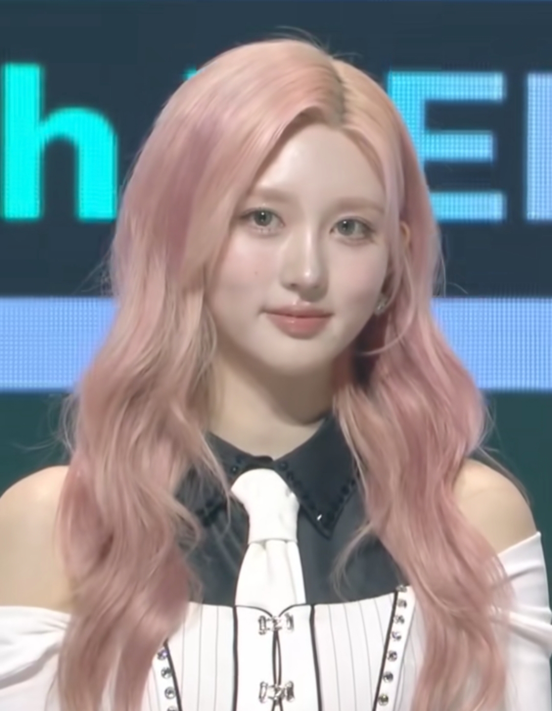 A moment captured by Gaeul (IVE)'s fan