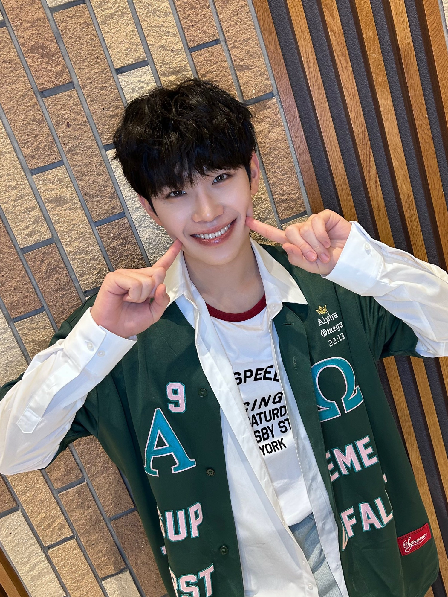 Latest photo of Kim Taerae (ZEROBASEONE)