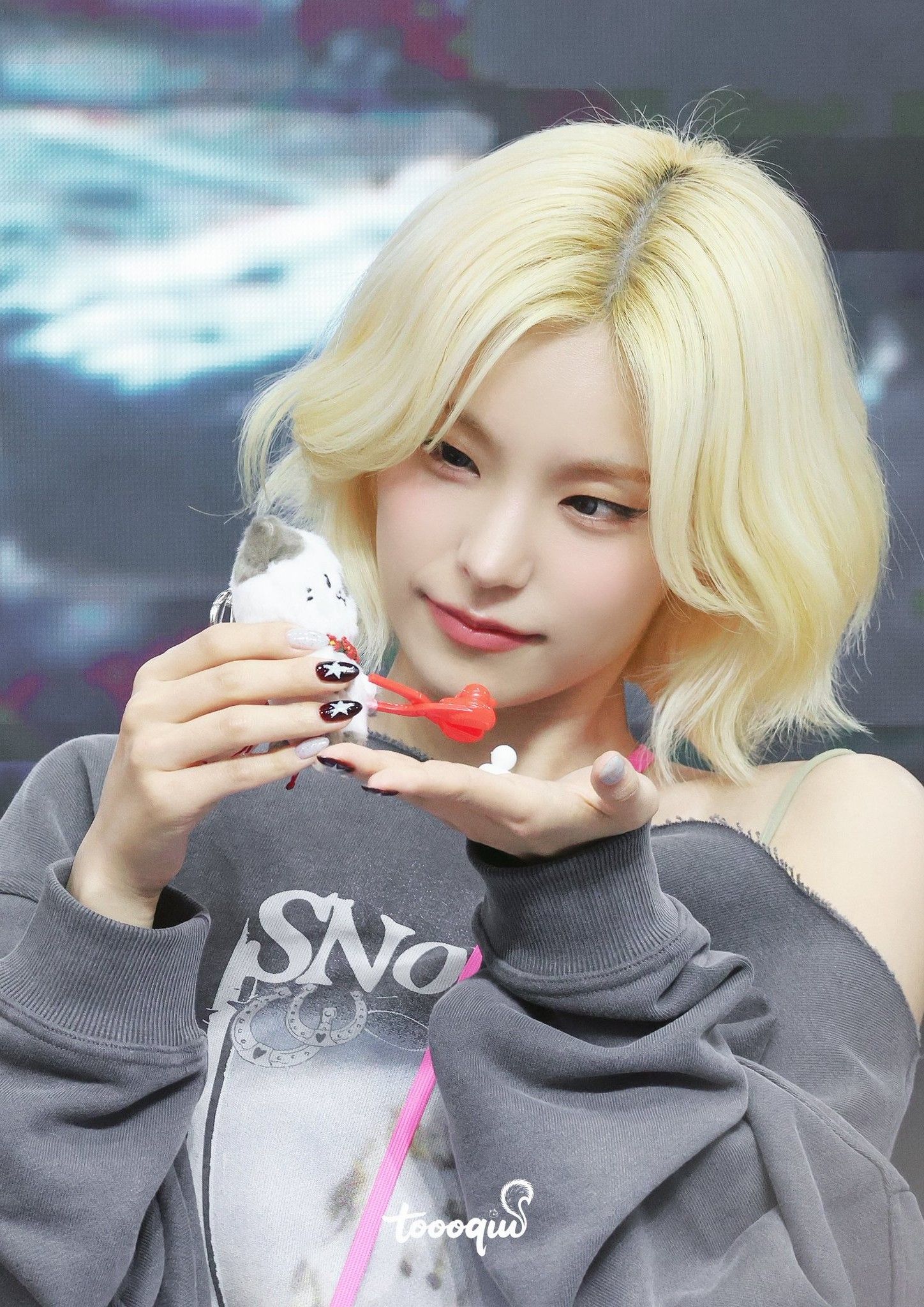 Behind-the-scenes cut of Yeji (ITZY)