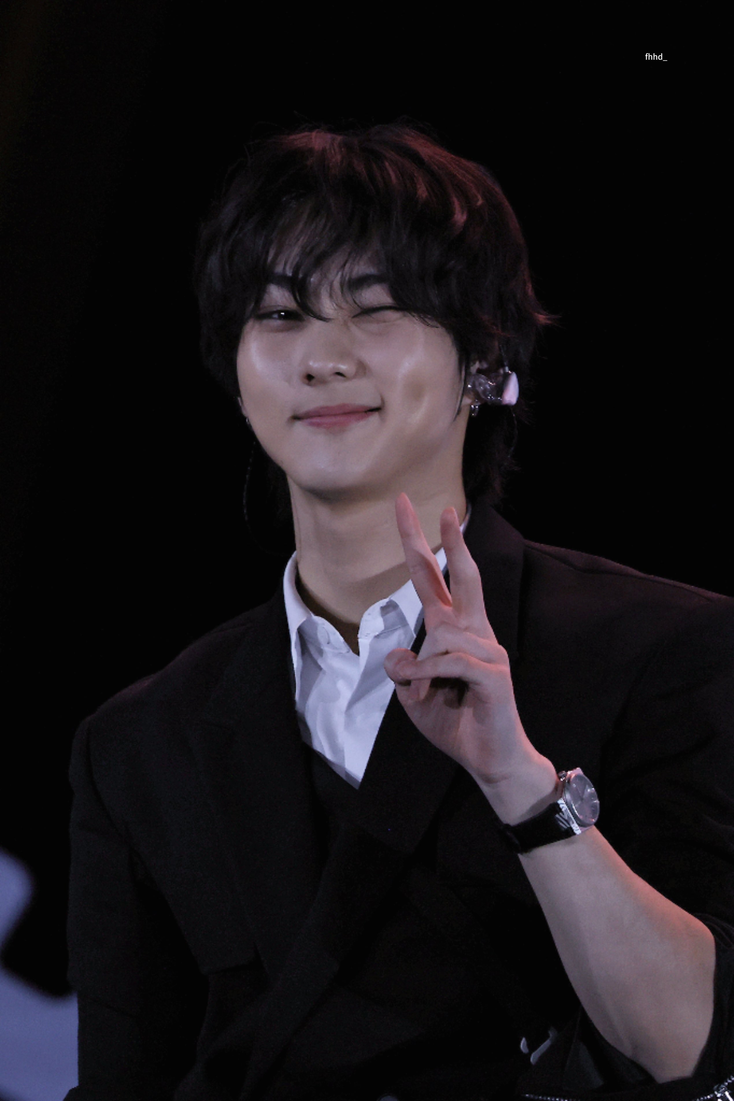 Behind-the-scenes cut of Jungwon (ENHYPEN)