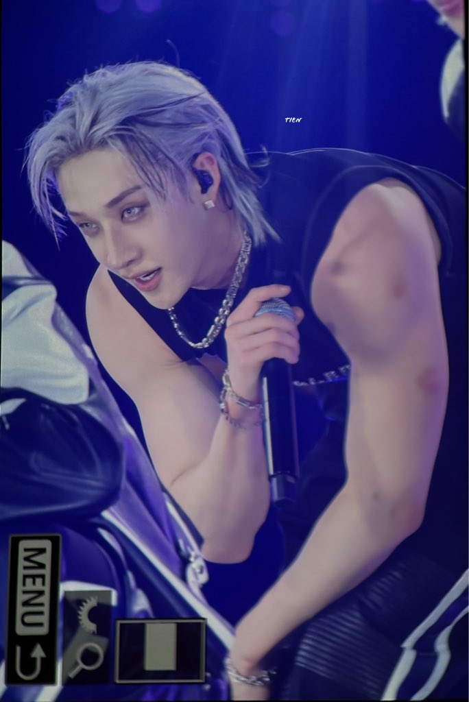 방찬 (Stray Kids) 최근 활동샷