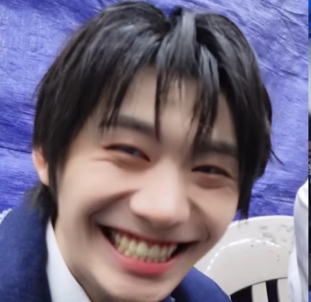Behind-the-scenes cut of Park Han (AHOF)