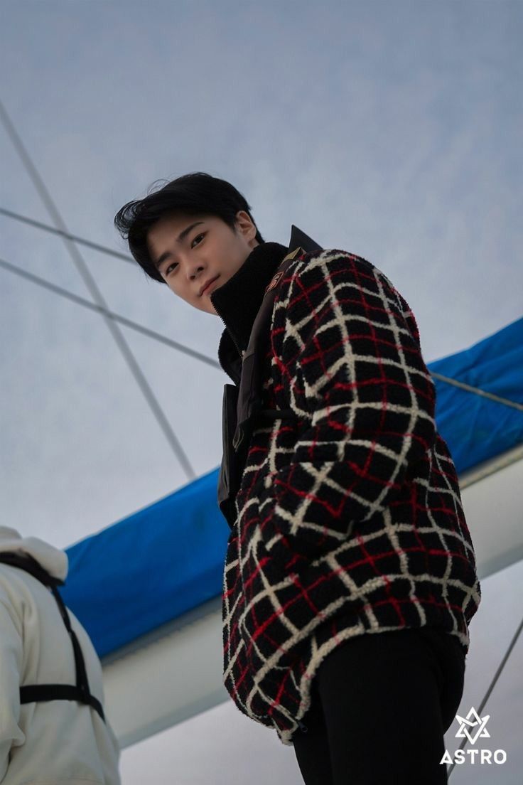 Behind-the-scenes cut of Moonbin (ASTRO)