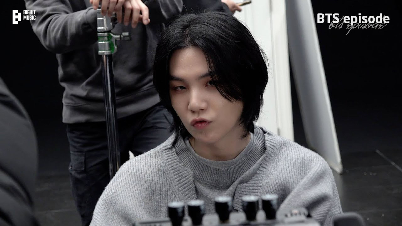 Foto terbaru SUGA (BTS)