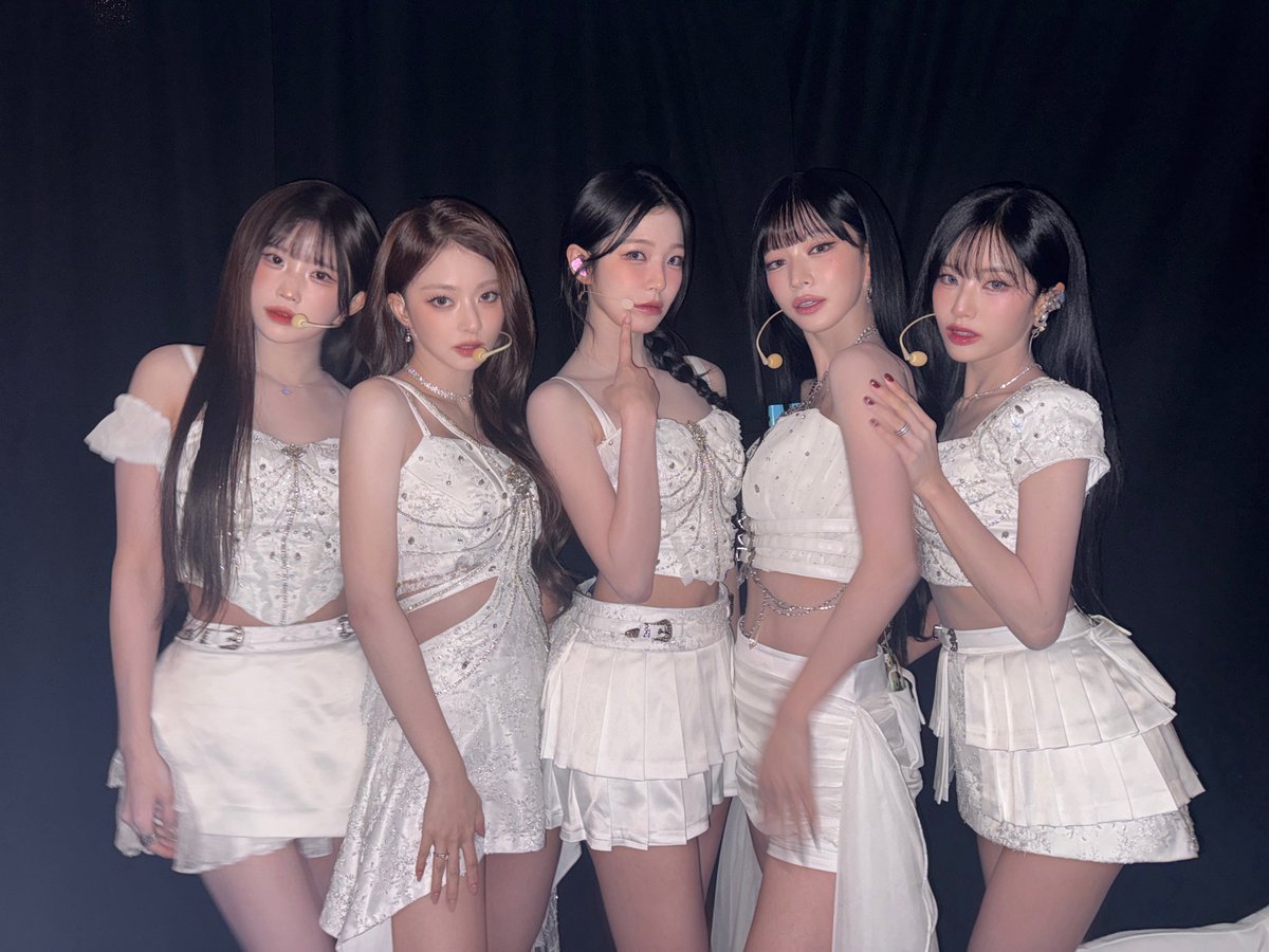 Recent activity shot of fromis (9)