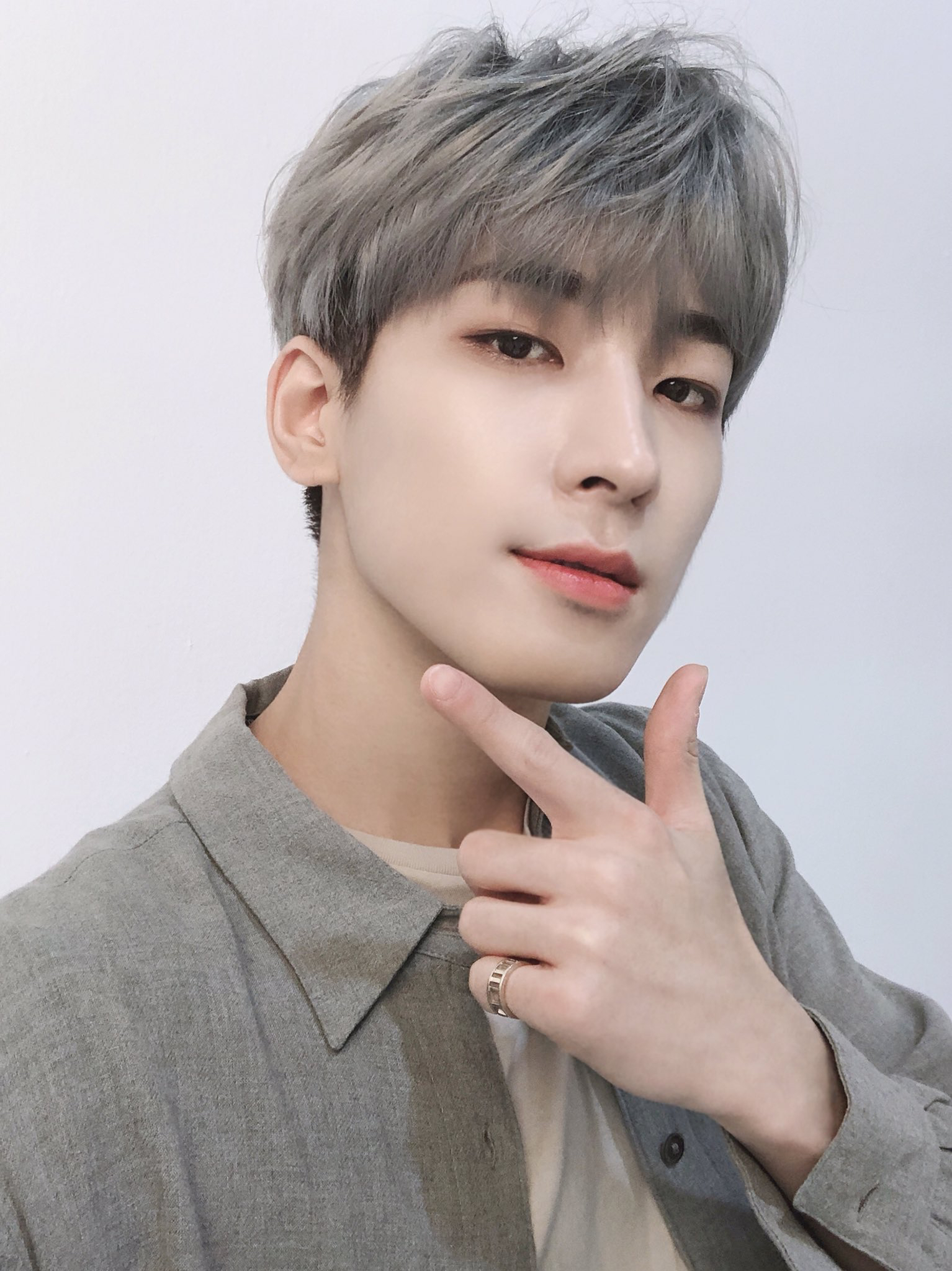 Behind-the-scenes cut of Wonwoo (SEVENTEEN)