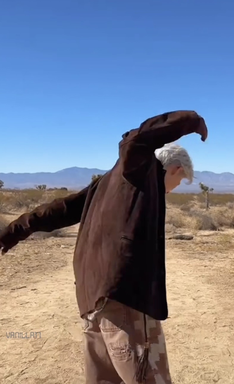 NI-KI (ENHYPEN)的最新照片