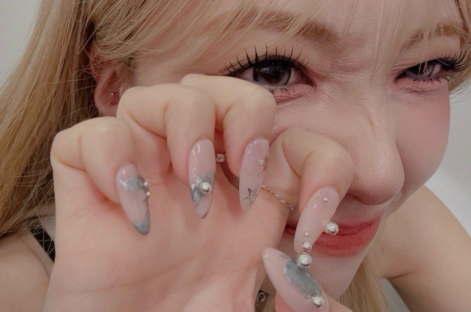 Mayuka (NiziU)的最新照片